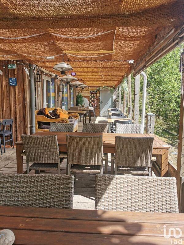 Local commercial - 224 m²