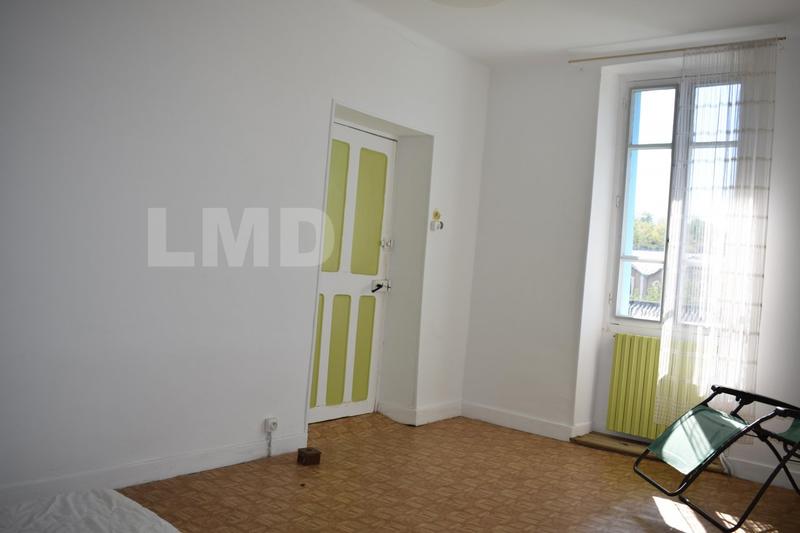 Maison - 90 m² - 6 pièces