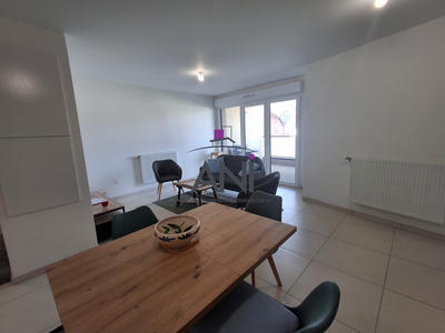 Appartement - 72 m² - 3 pièces