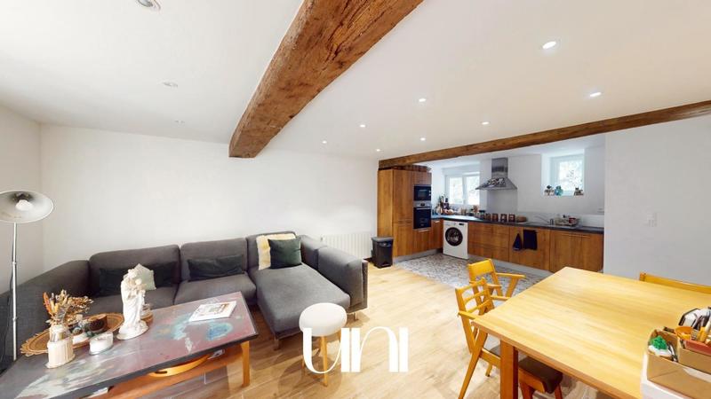 Appartement - 72 m² - 3 pièces