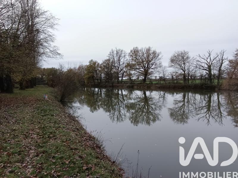 Terrain - 30 533 m²