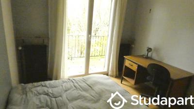 Chambre - 11 m² - 1 pièce