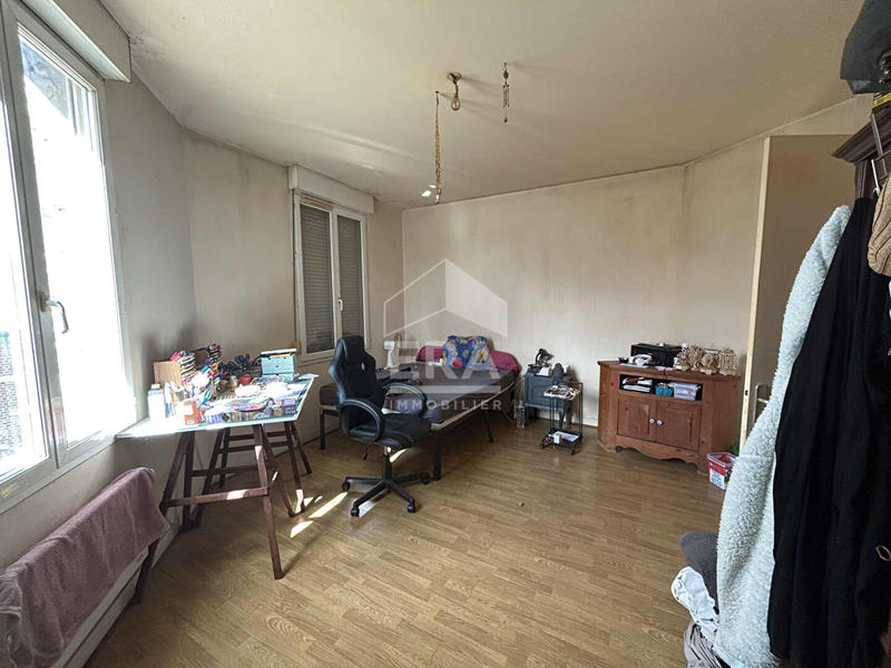 Maison - 158 m² - 8 pièces