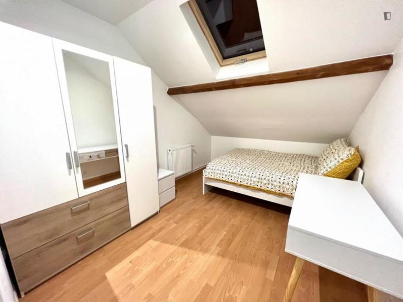 Chambre - 13 pièces