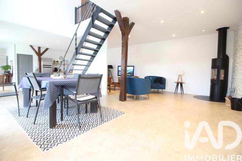 Maison - 195 m² - 6 pièces