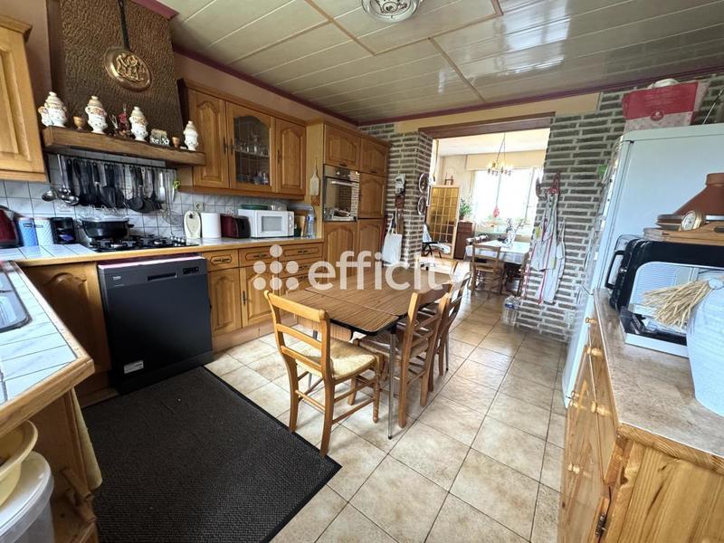 Maison - 138 m² - 4 pièces