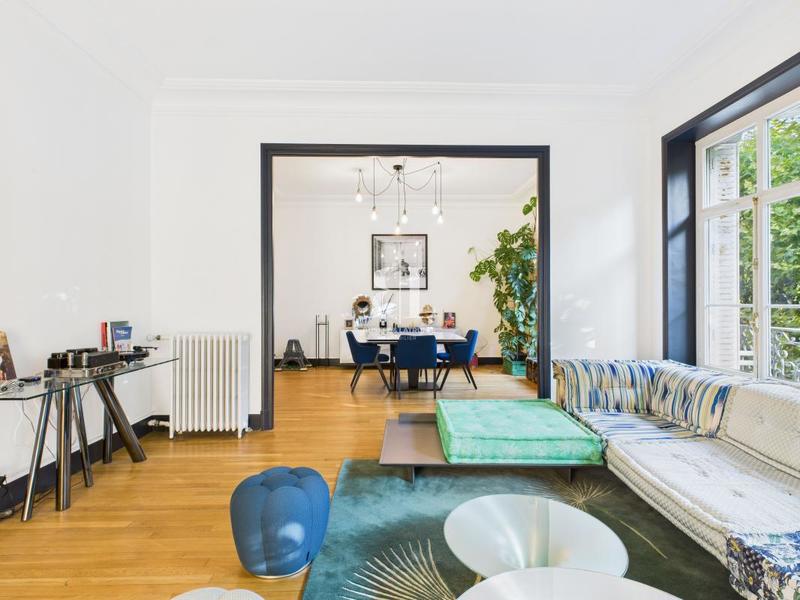 Appartement - 130 m² - 3 pièces