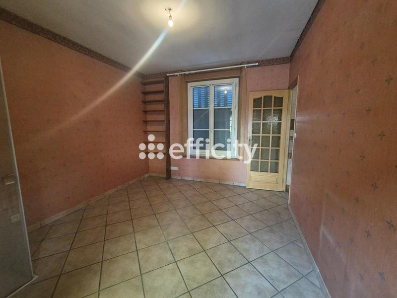 Maison - 184 m² - 7 pièces
