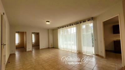 Maison - 81 m² - 4 pièces