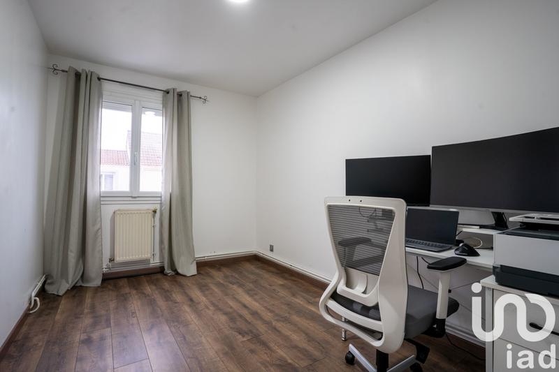 Maison - 92 m² - 6 pièces