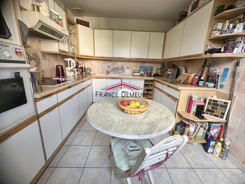 Maison - 140 m² - 7 pièces