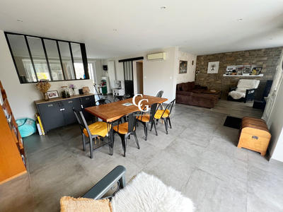 Maison - 155 m² - 6 pièces