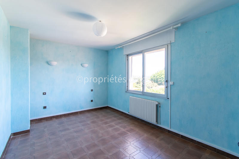 Maison - 309 m² - 9 pièces