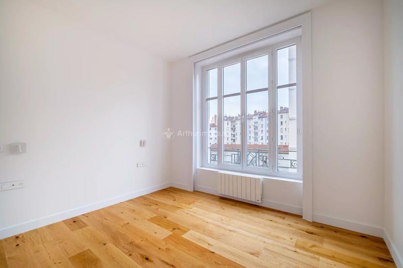 Appartement - 120 m² - 4 pièces