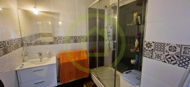 Appartement sur toit - 85 m² - 4 pièces