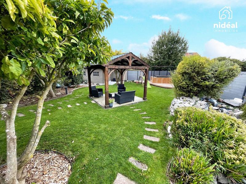 Maison - 114 m² - 6 pièces