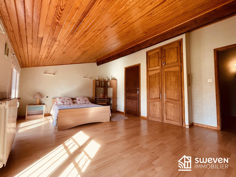 Maison ancienne - 170 m² - 6 pièces