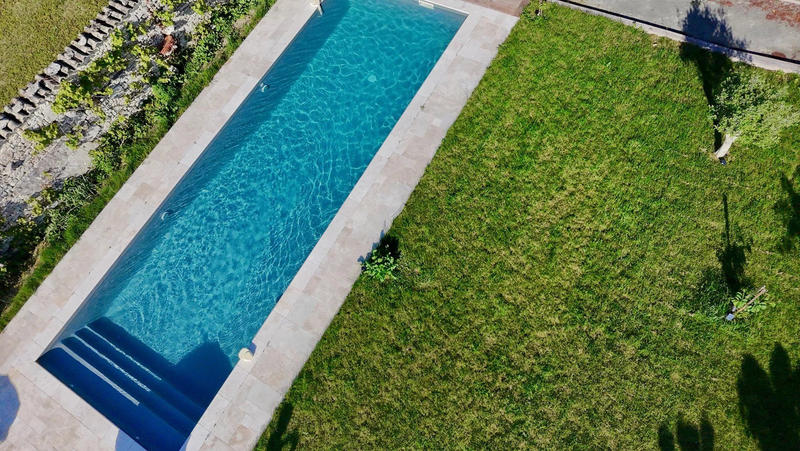 Maison - 207 m² - 9 pièces