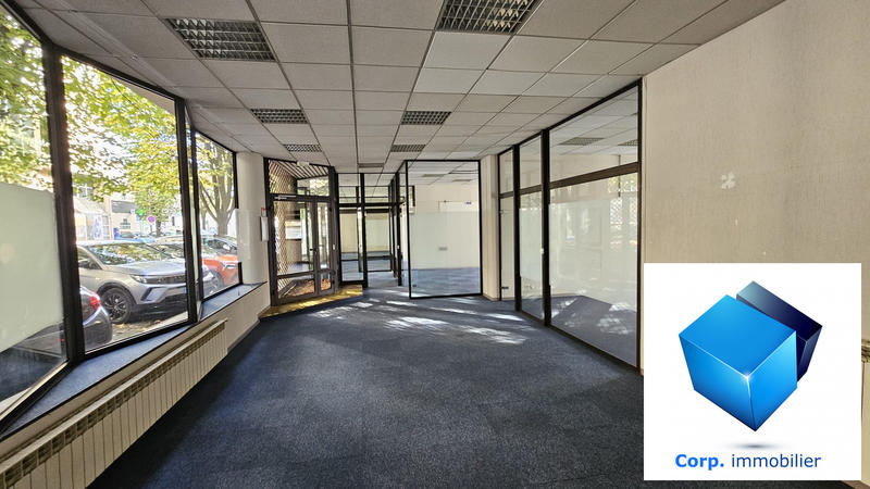 Local commercial - 200 m²
