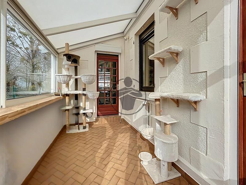 Maison - 96 m² - 4 pièces