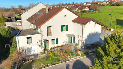 Maison - 103 m² - 4 pièces