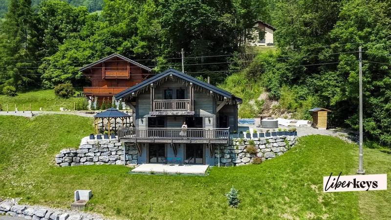 Châlet - 148 m² - 7 pièces