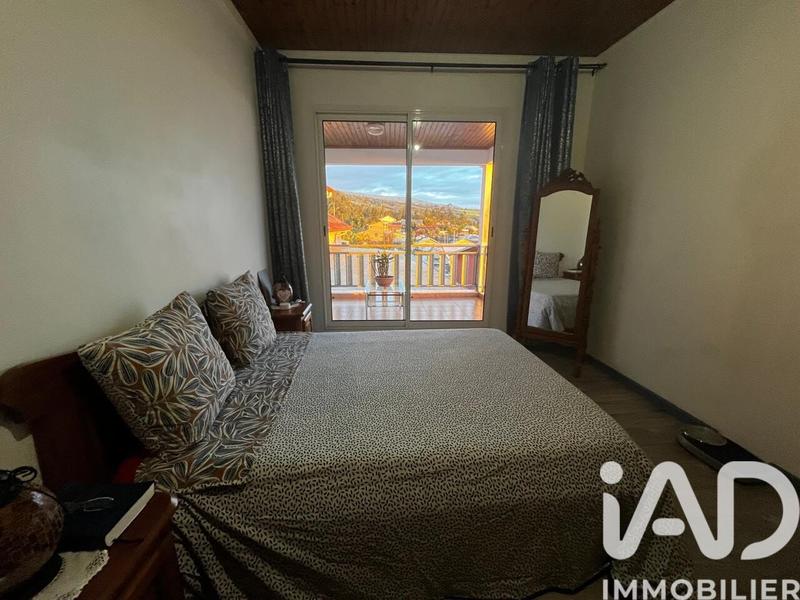 Maison - 369 m² - 13 pièces