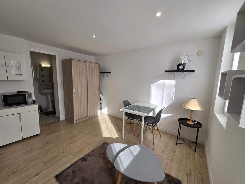 Appartement - 20 m² - 1 pièce