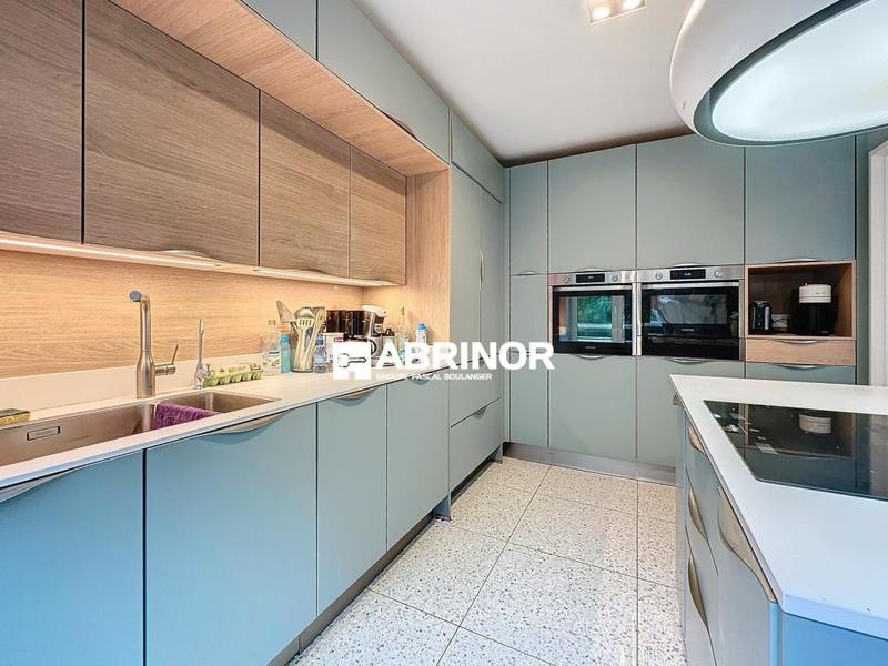 Appartement - 128 m² - 4 pièces