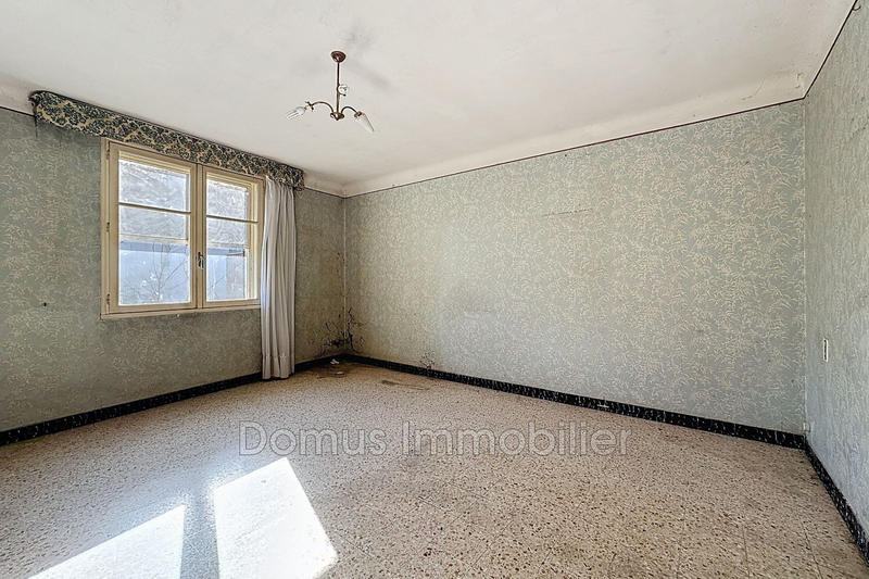 Maison - 182 m² - 8 pièces