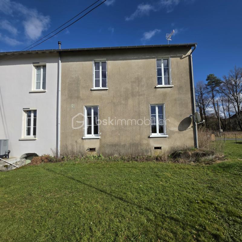 Maison - 104 m² - 7 pièces