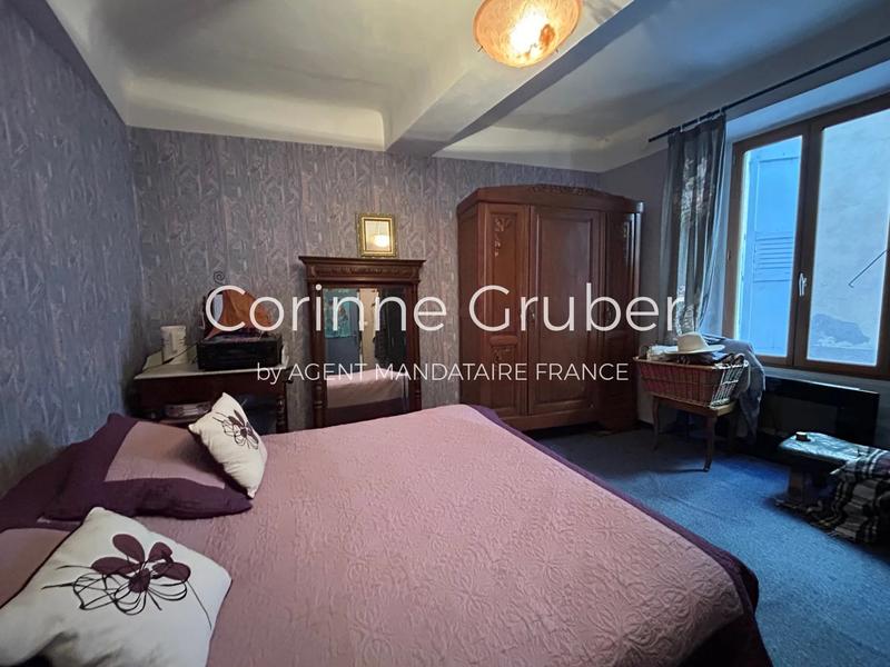 Appartement - 140 m² - 5 pièces