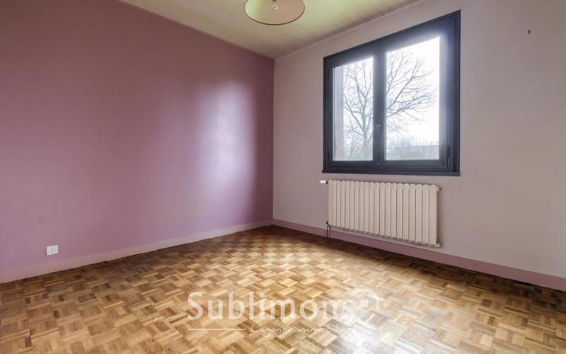 Maison traditionnelle - 157 m² - 6 pièces