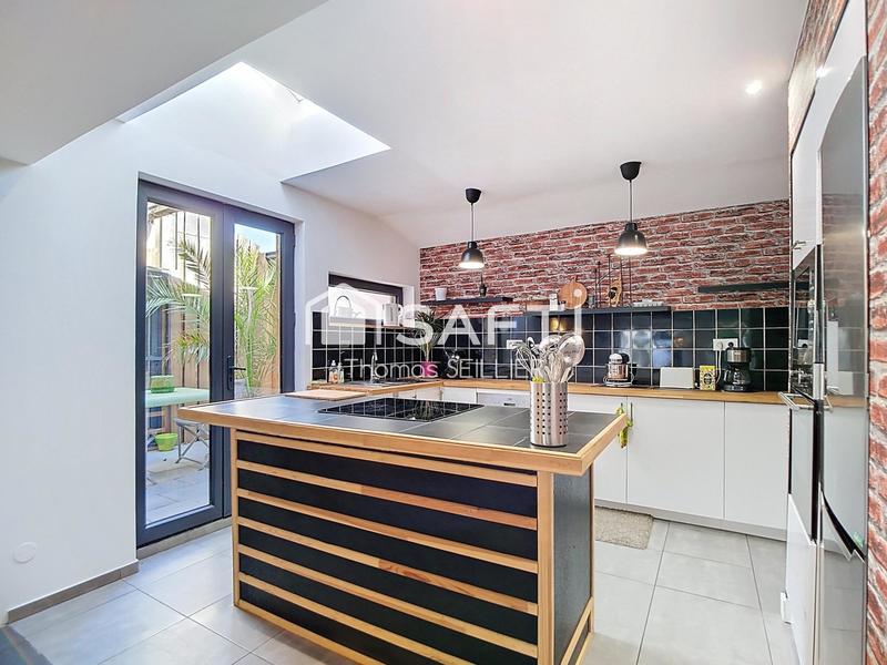 Maison - 135 m² - 5 pièces