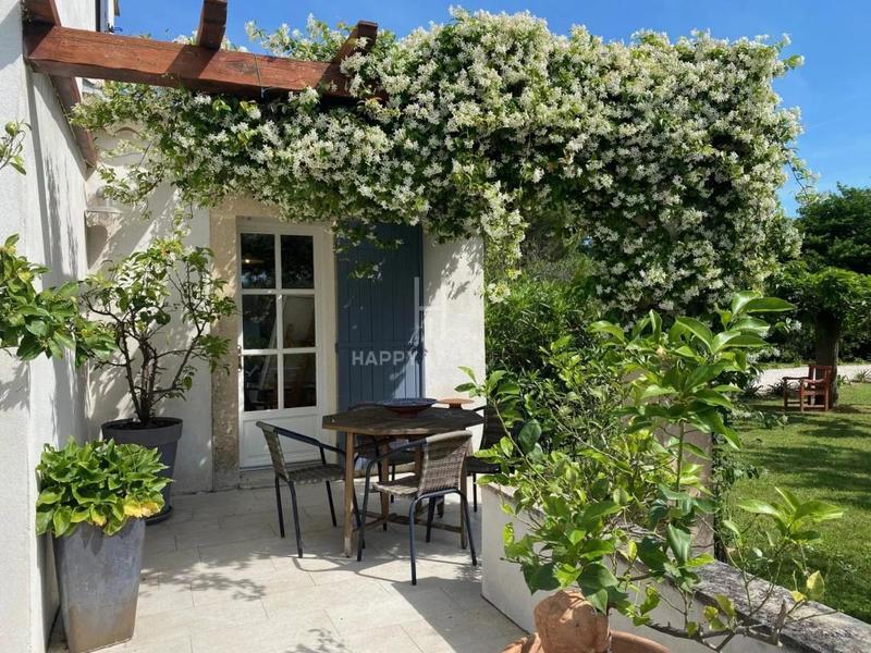 Propriété - 198 m² - 7 pièces