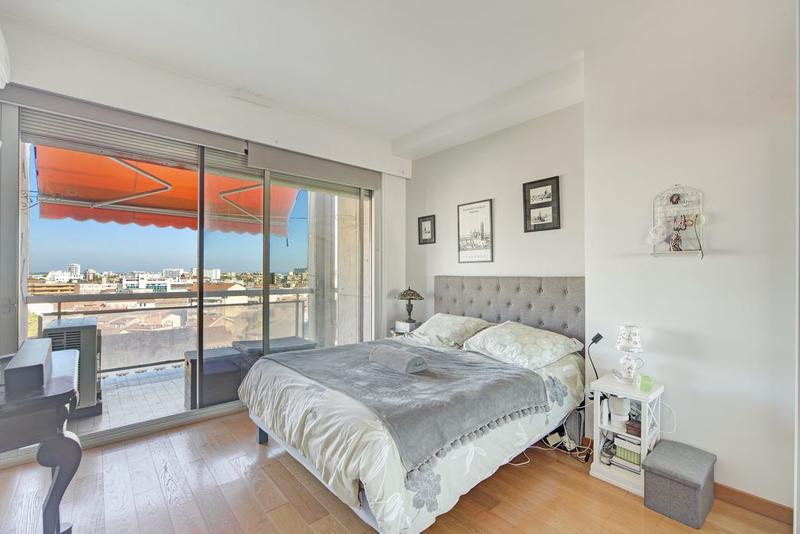 Appartement - 129 m² - 5 pièces