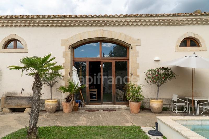 Maison - 560 m² - 15 pièces