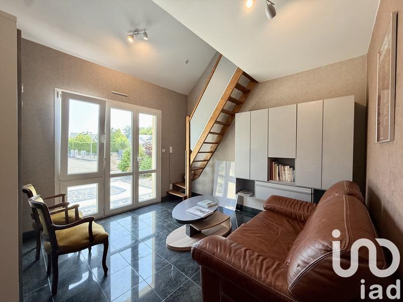 Maison - 210 m² - 8 pièces