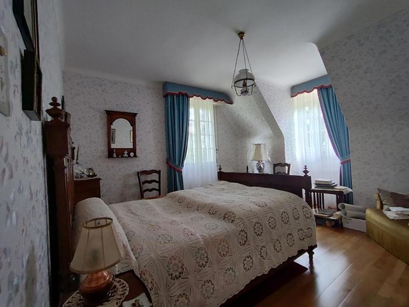 Maison - 192 m² - 8 pièces