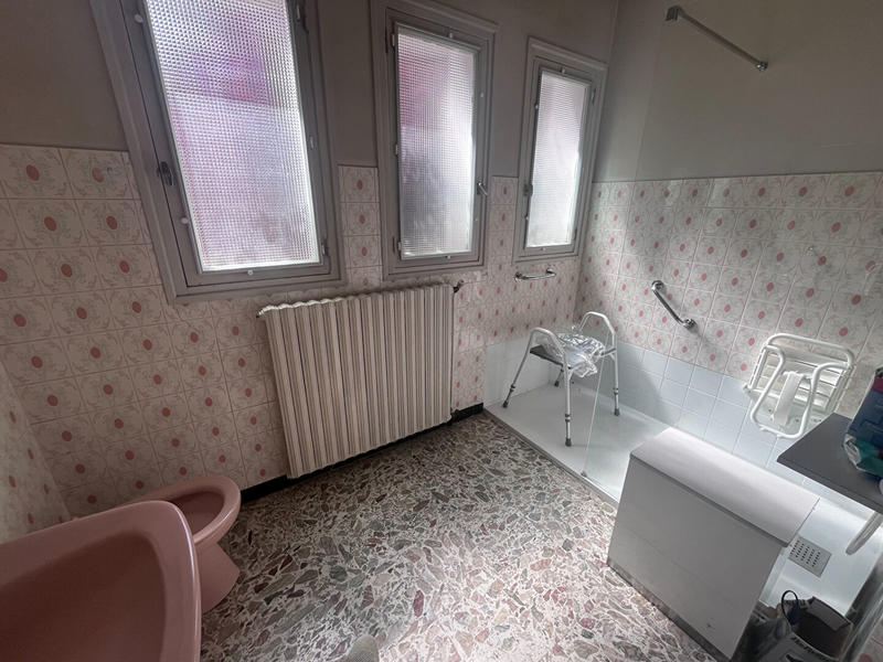 Maison - 180 m² - 7 pièces