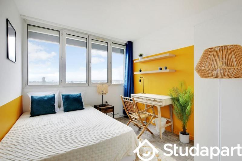 Chambre - 10 m² - 1 pièce