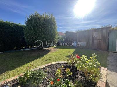 Maison - 111 m² - 4 pièces