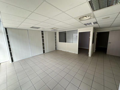 Local commercial - 150 m²