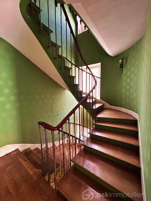 Maison de maîtres - 317 m² - 11 pièces