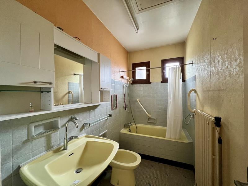 Maison - 96 m² - 5 pièces