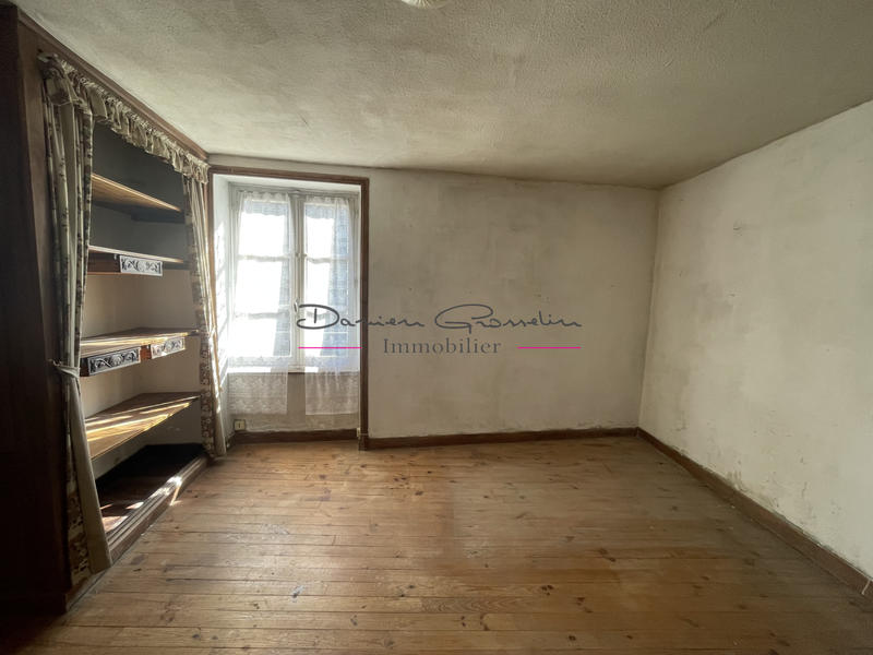 Immeuble - 130 m² - 7 pièces