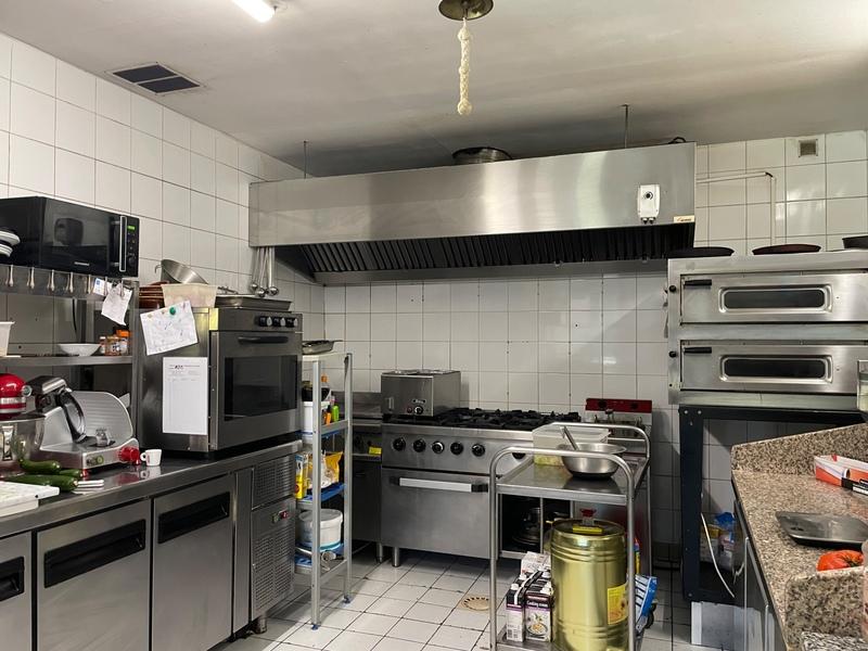 Fonds de commerce - 140 m²