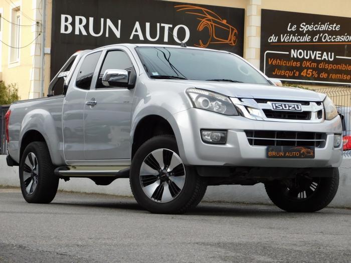 Isuzu d-max 2.5 Td 163 Space Solar Plus a/C 4x4 Automatic