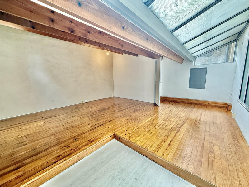 Appartement - 136 m² - 5 pièces