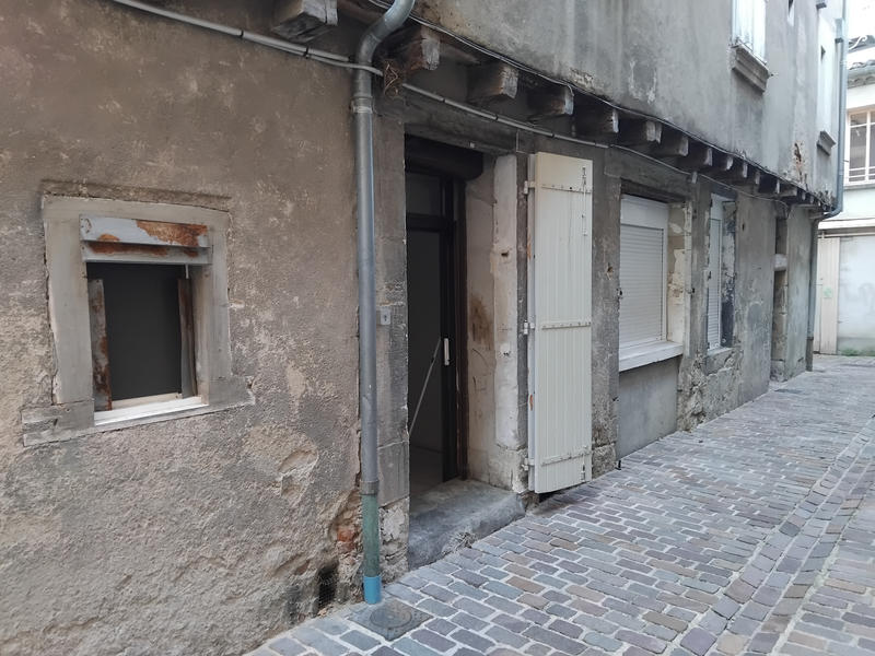 Appartement - 63 m² - 1 pièce